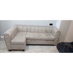 Современный кухонный уголок 